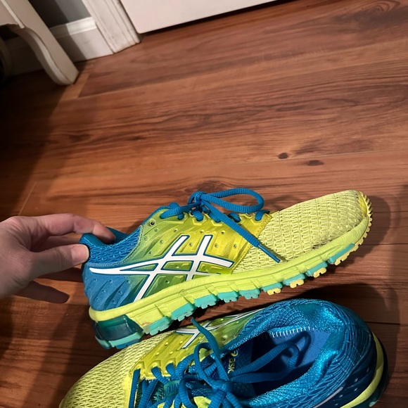 ASICS GEL-Quantum 180 2 Performance Running Shoe - Picture 5 of 7